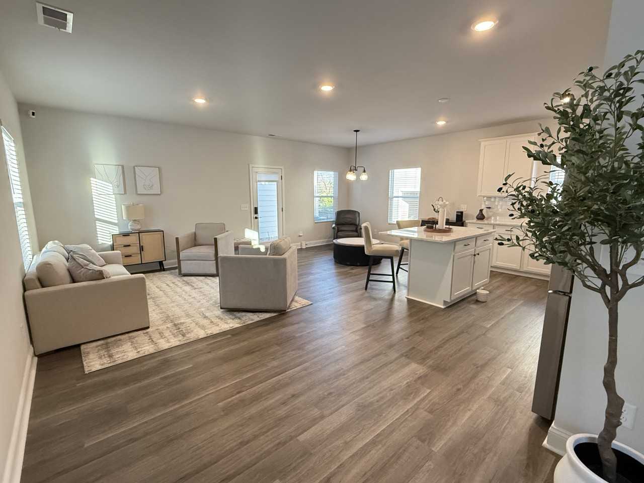 4045 Grommet Ct #NA - Photo 4 of 17