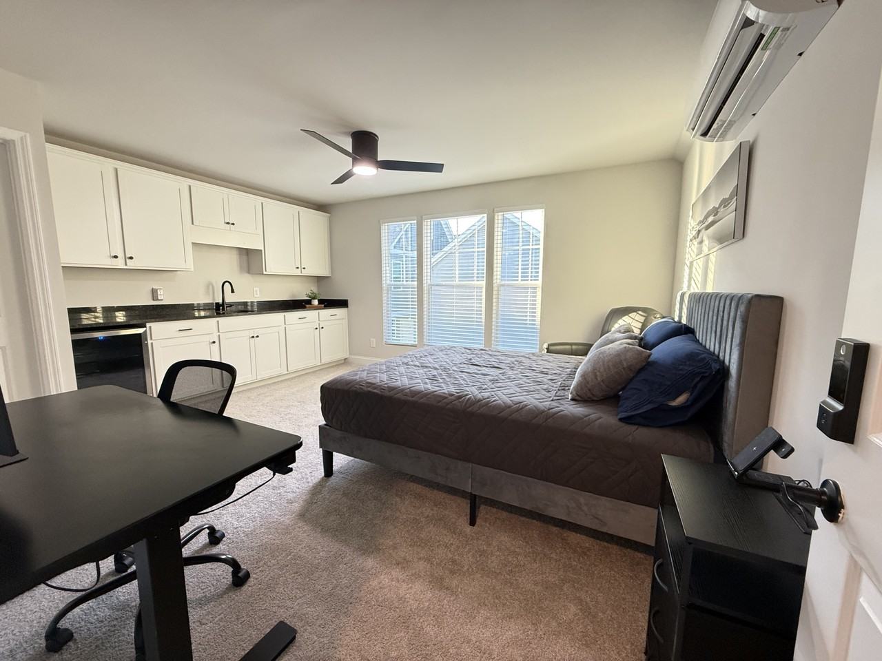 4045 Grommet Ct #NA - Photo 7 of 17