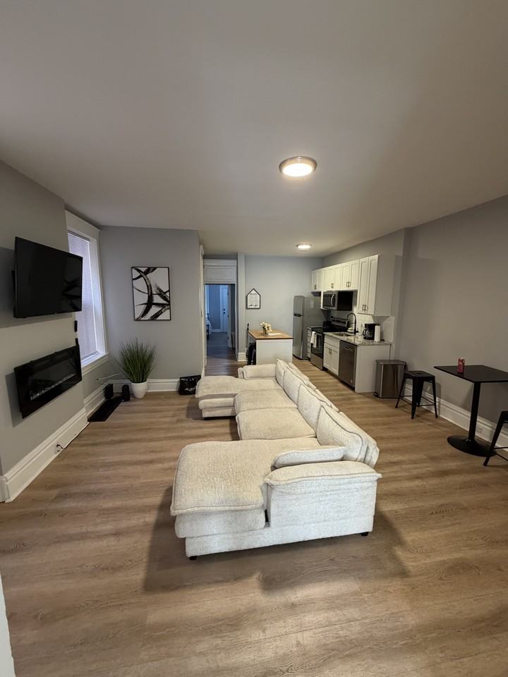 3430 Grace Ave #3430 - Photo 2 of 16