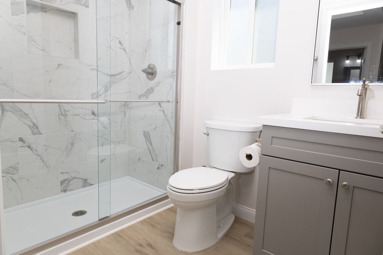 2227 31st St - Photo 7 of 19