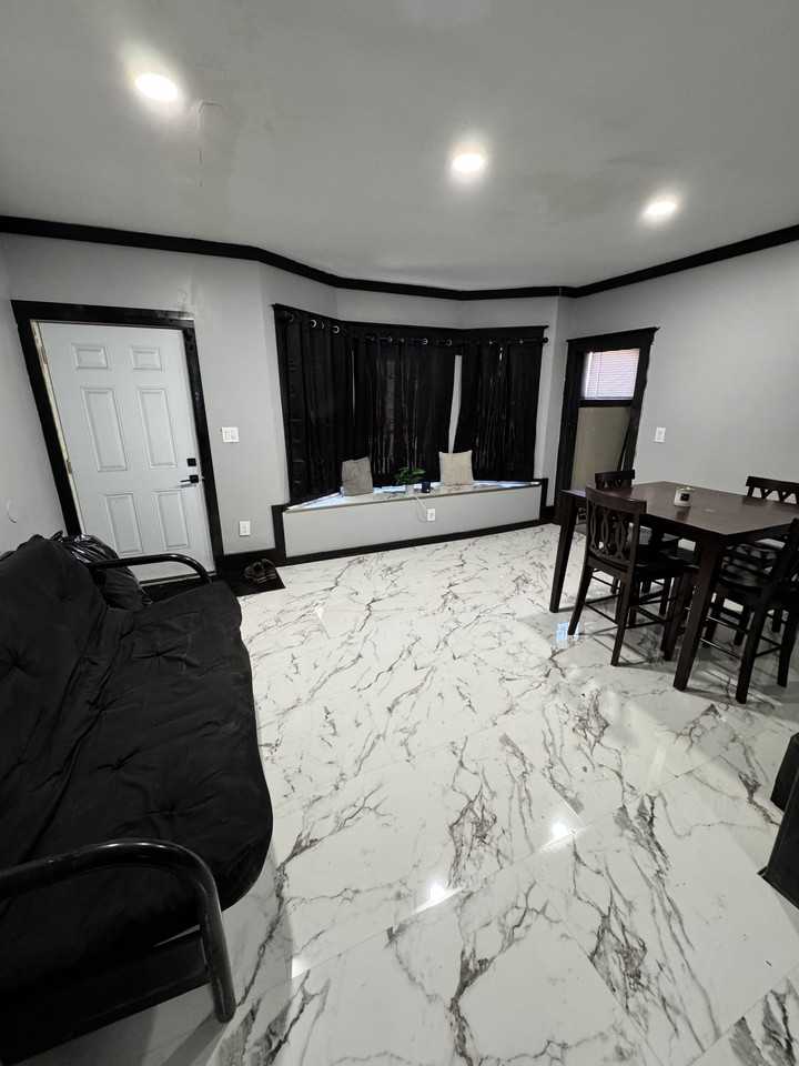 3761 Whitney St #NA - Photo 2 of 10