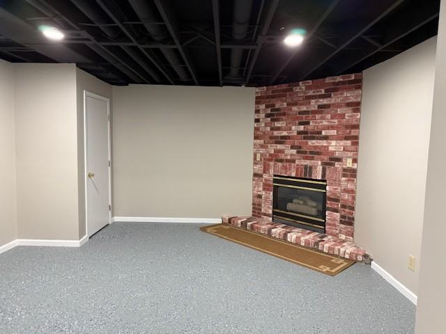 2418 Wrens Dr S #2418 - Photo 3 of 8