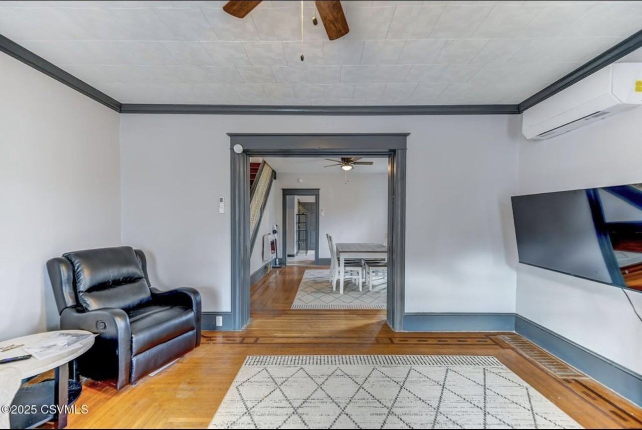 315 Summerhill Ave #315 - Photo 2 of 16