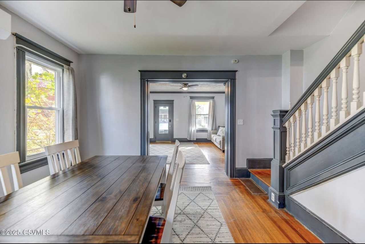 315 Summerhill Ave #315 - Photo 3 of 16