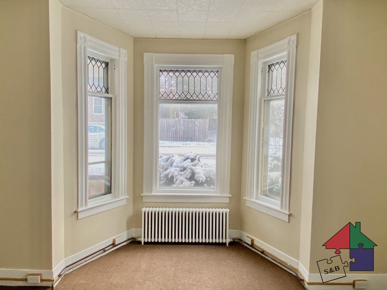 22 Lincoln Ave #22 - Photo 4 of 18