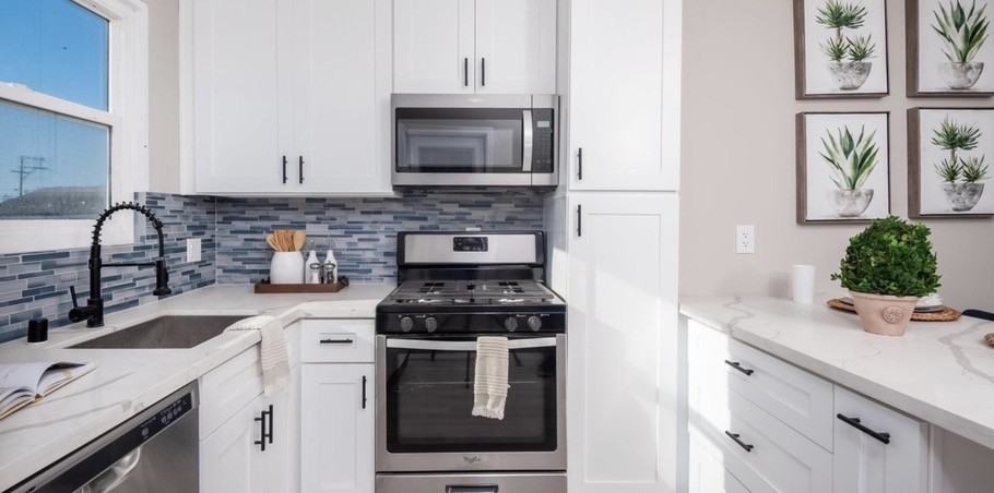 2768 Nye St #NA - Photo 5 of 15