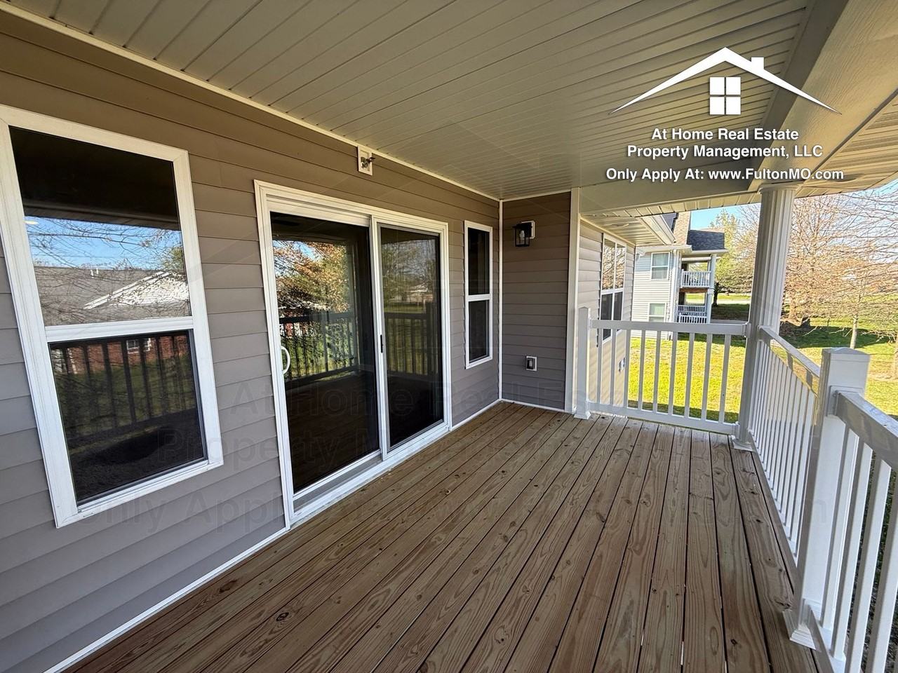 2610 N Bluff St - Photo 4 of 33