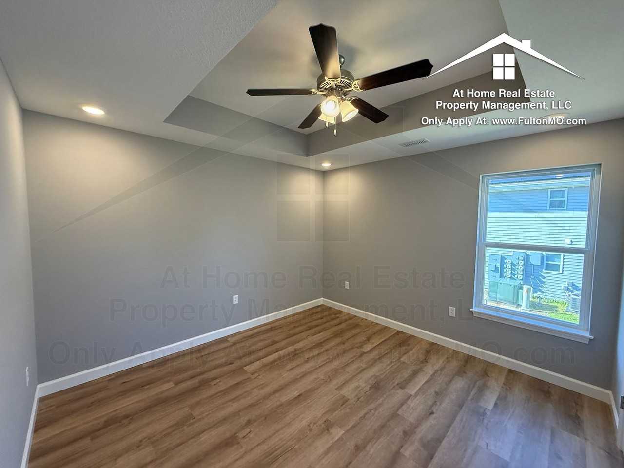 2610 N Bluff St - Photo 7 of 33