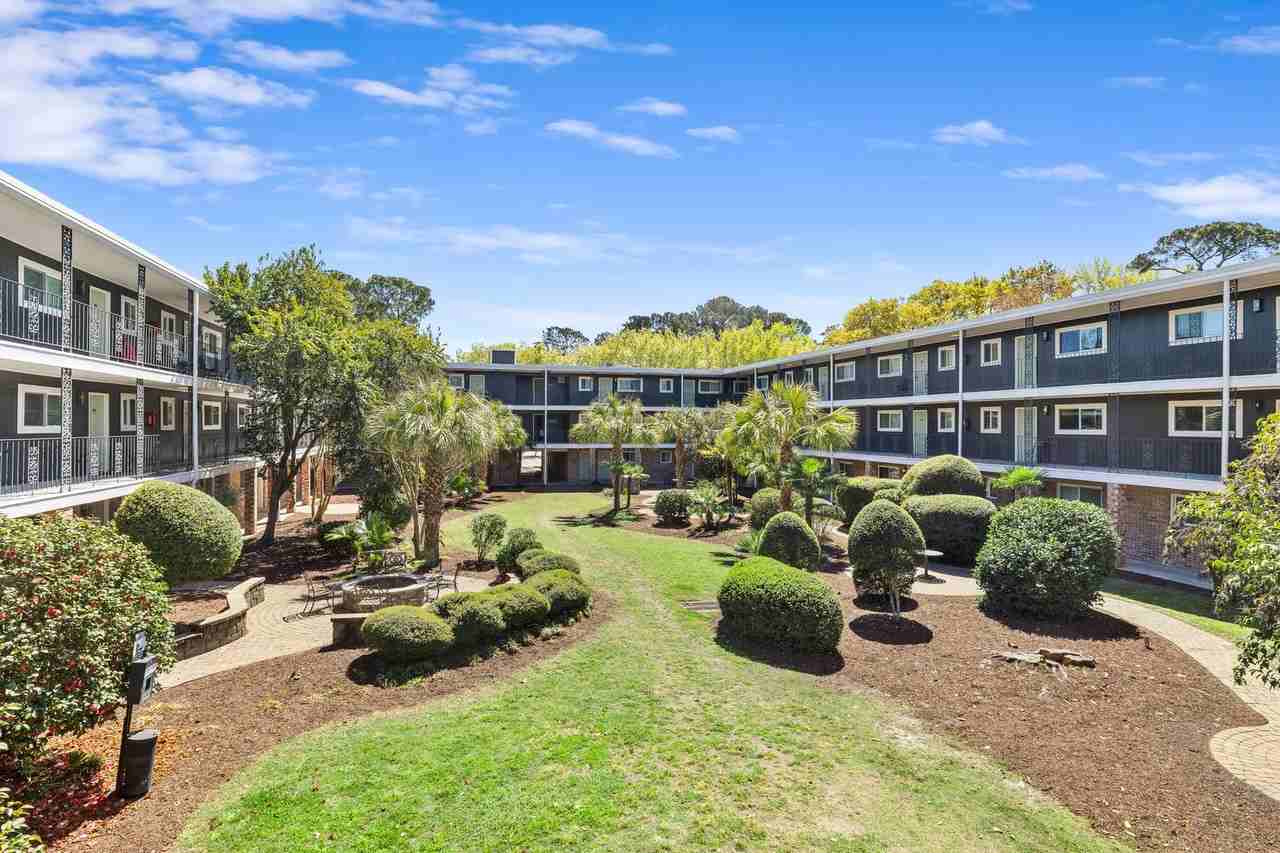 Palmetto Square - Photo 7 of 50