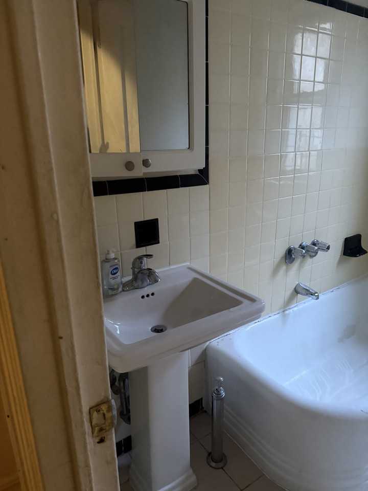 118 Payson Ave #5G - Photo 5 of 9