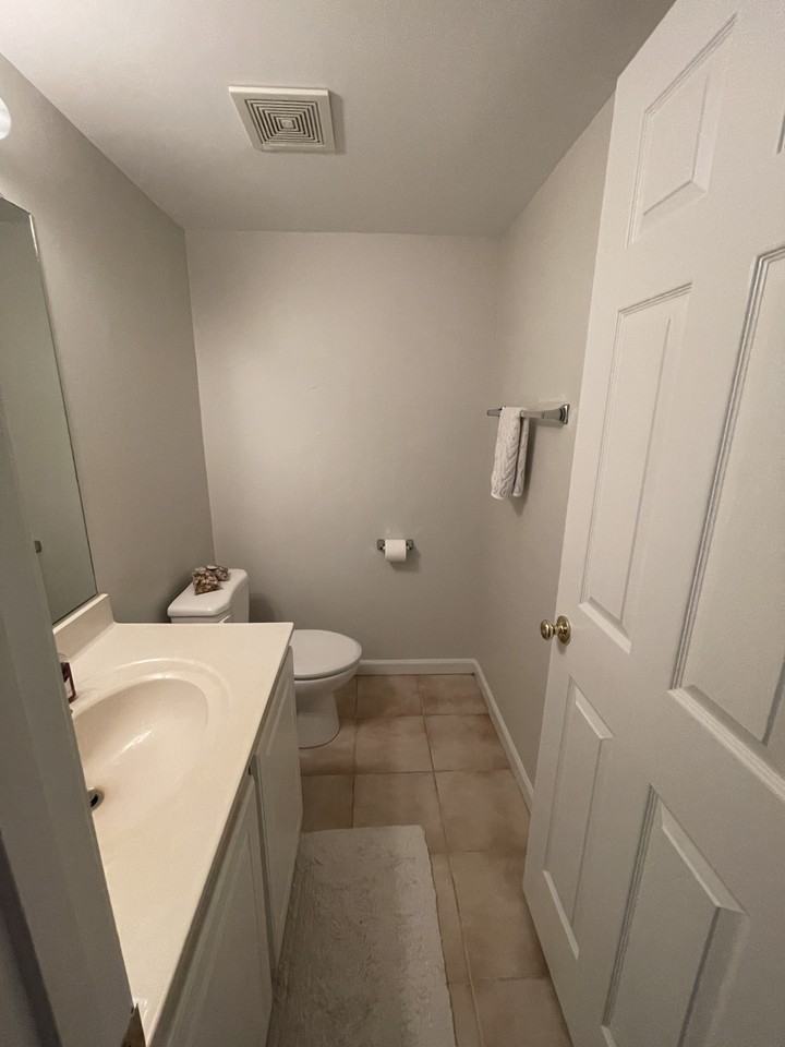 12 Lawngate Ct #NA - Photo 4 of 13