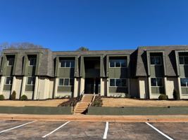 featured image of 1128 W College Ext