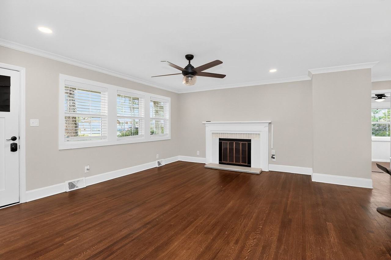 3801 Sudbury Rd - Photo 2 of 21
