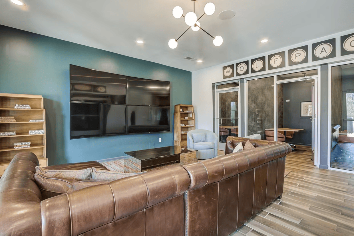 3551 Cum Laude Court - Photo 4 of 9