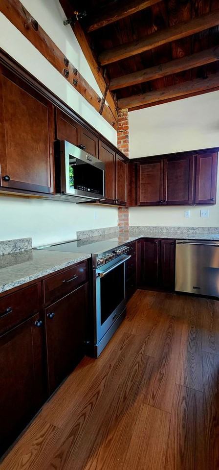 9 S Harvie St - Photo 6 of 7