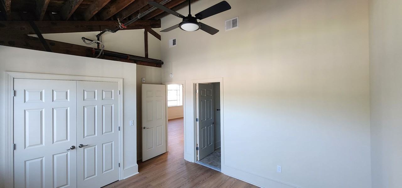 9 S Harvie St - Photo 7 of 7