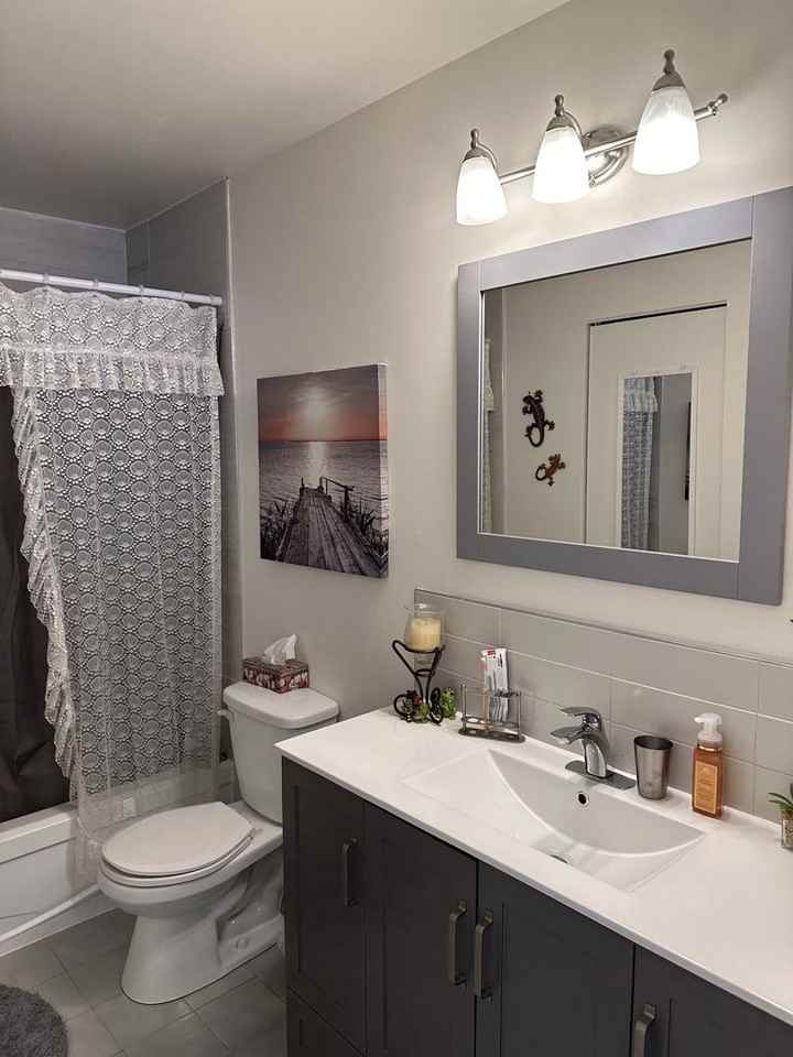 2321 Rue De Beaujolais - Photo 2 of 9