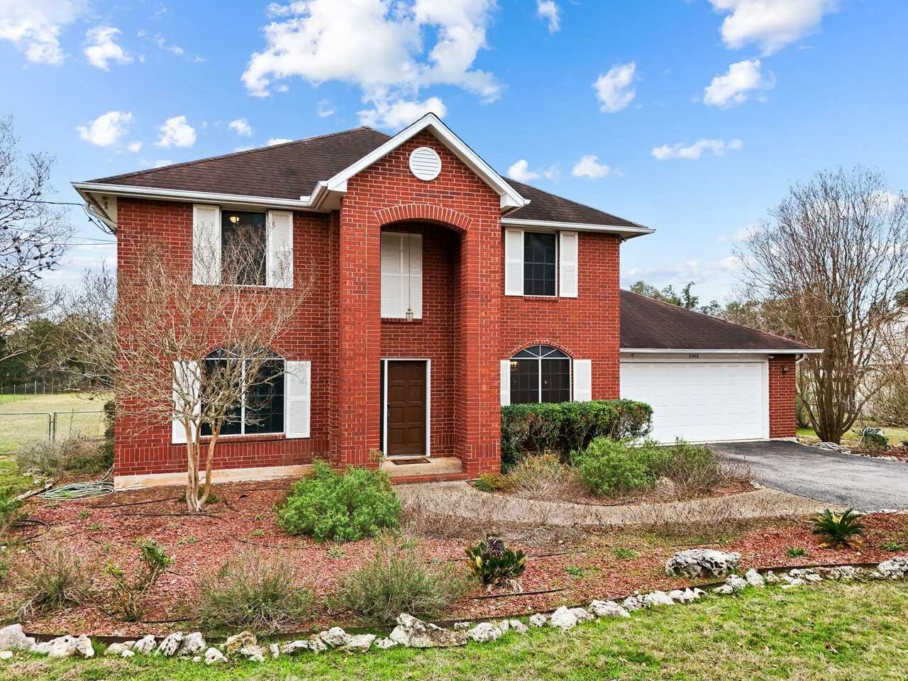 5462 Circle Oak Dr - Photo 3 of 30