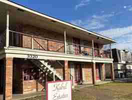 featured image of 3310 Kabel Dr