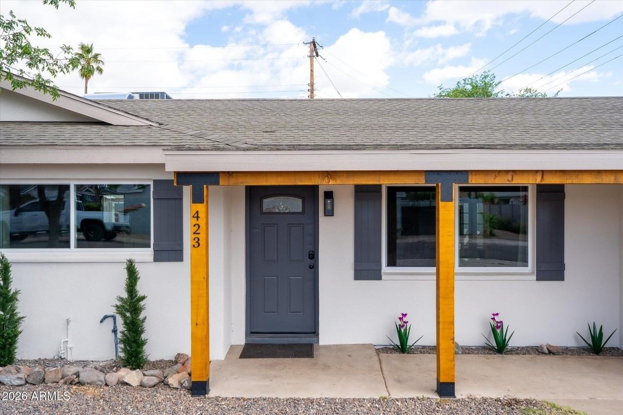 423 N 73rd Pl - Photo 3 of 50