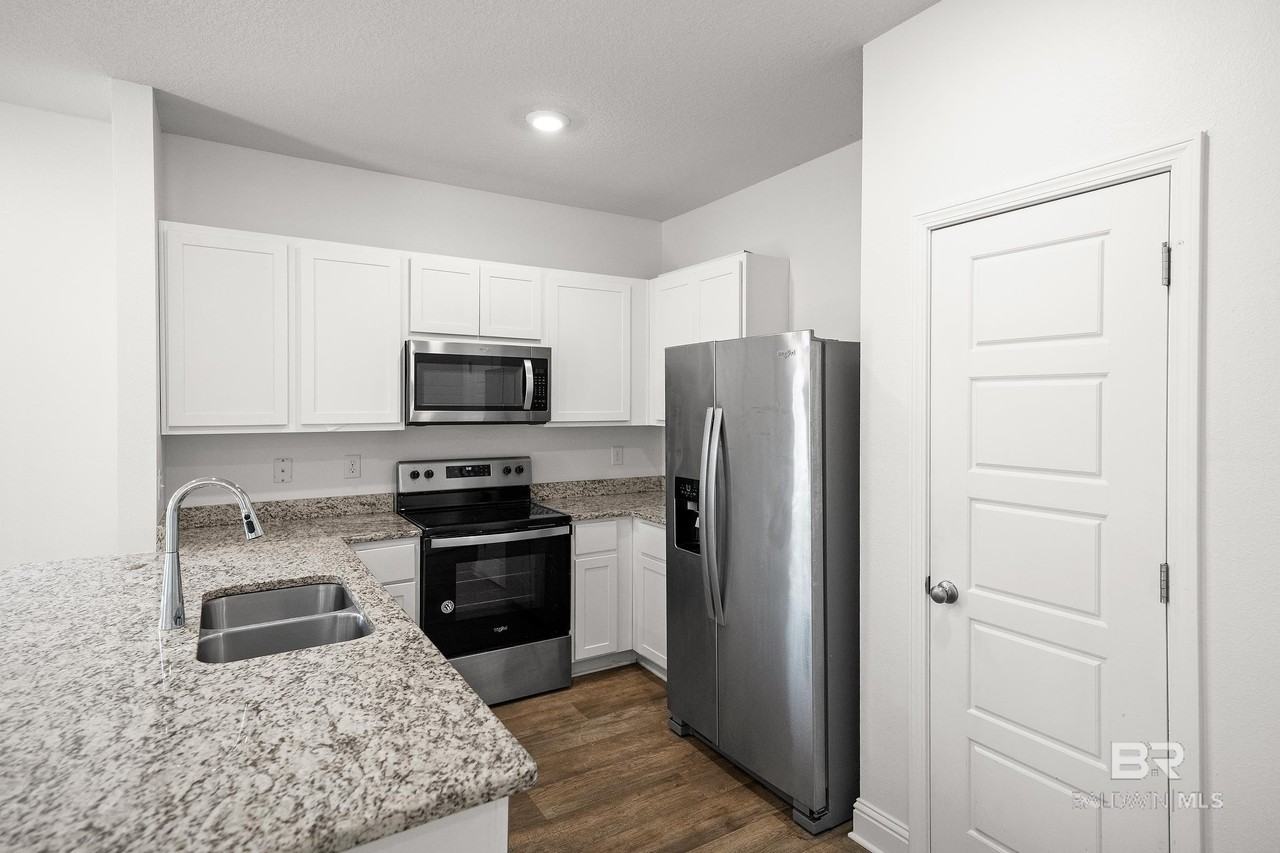 25806 Pollard Rd #78 - Photo 7 of 35