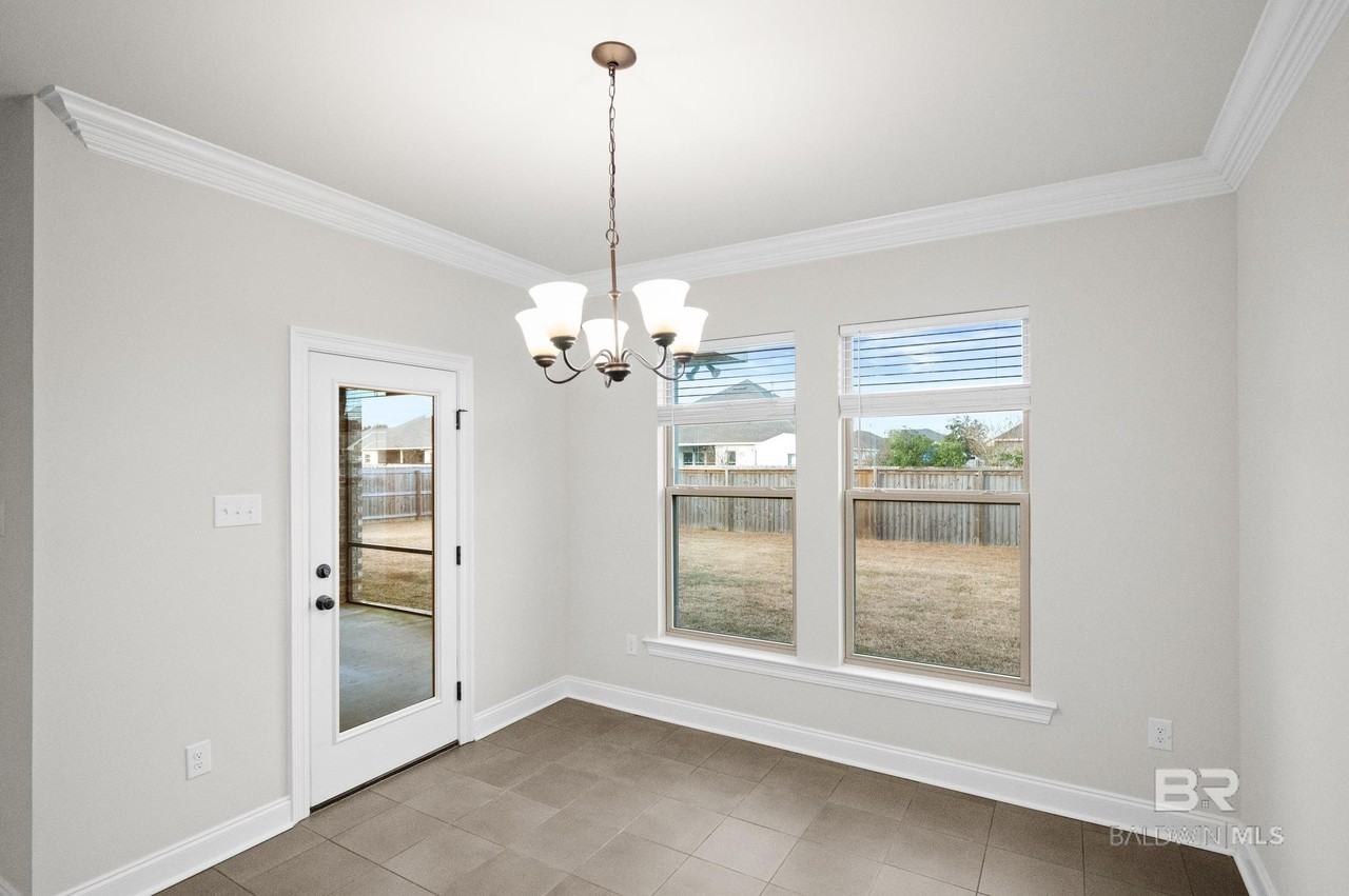 421 Silage Dr - Photo 5 of 19