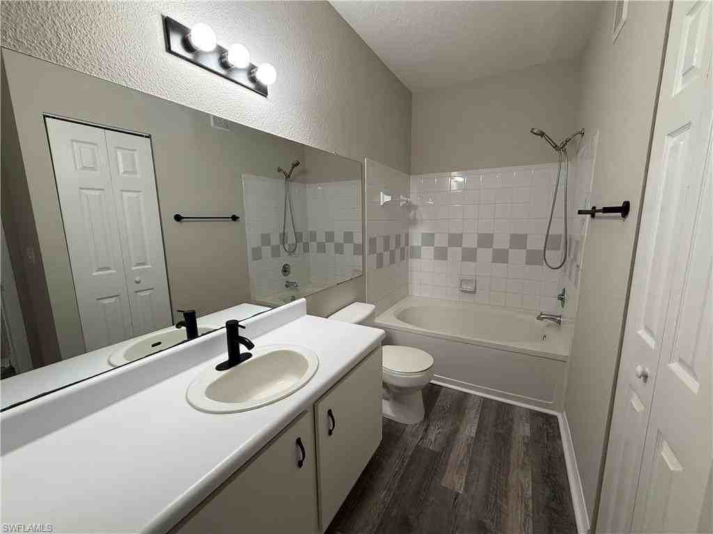 11521 Villa Grand #922 - Photo 7 of 12