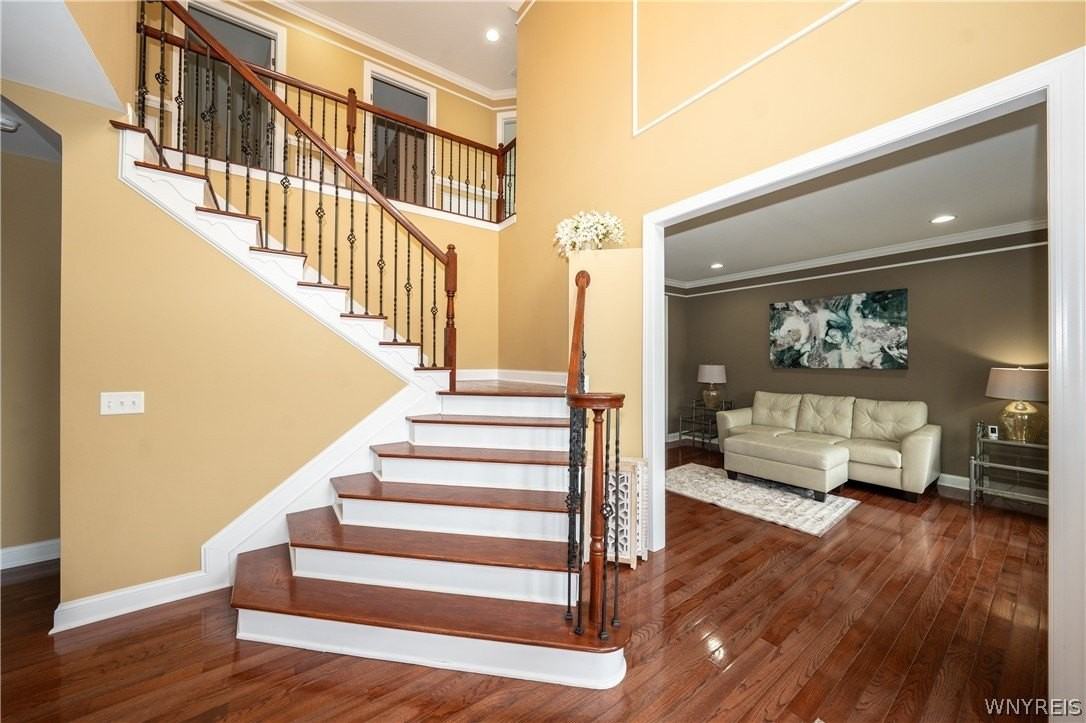 5024 Woodway Ct - Photo 5 of 41