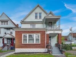 featured image of 405 W Ferry unit: Lower