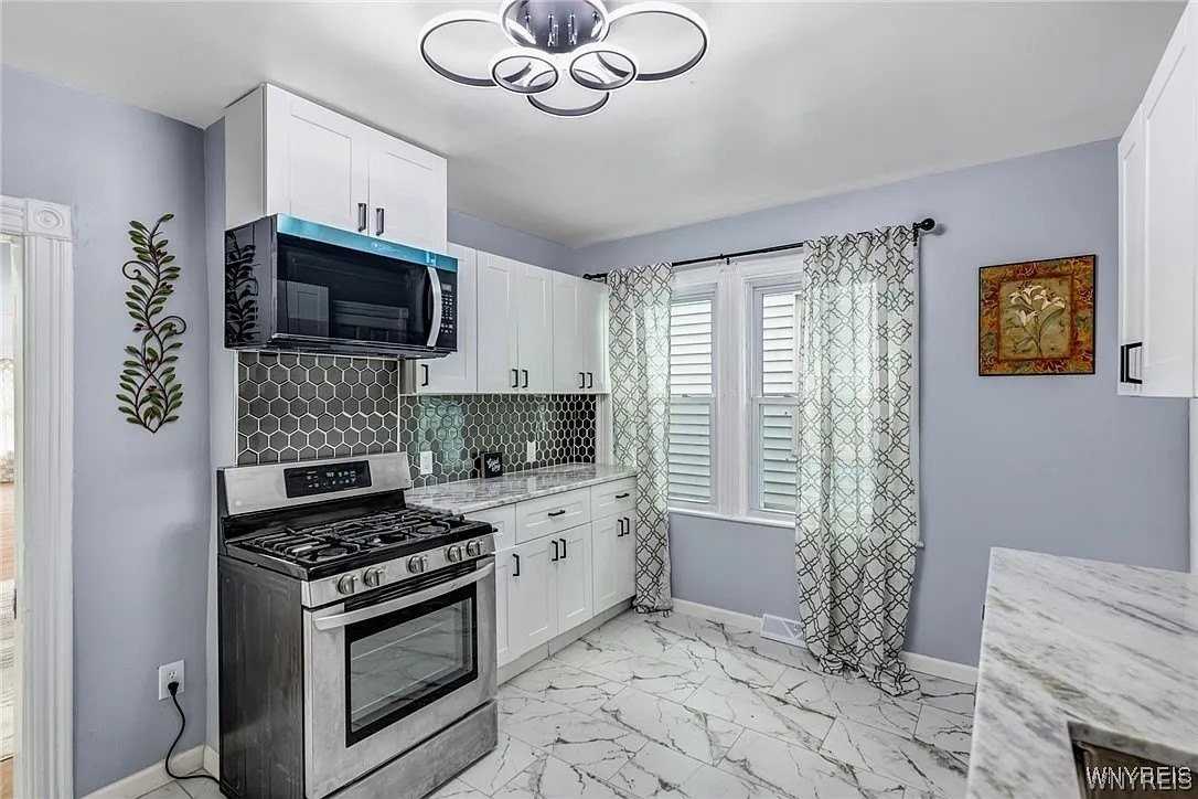 405 W Ferry unit: Lower - Photo 5 of 16