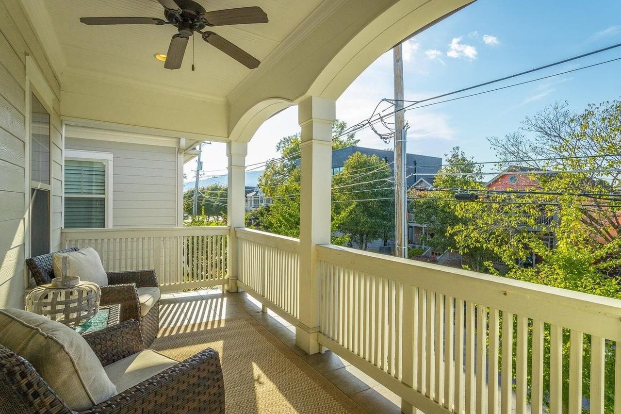 1710 Long St - Photo 2 of 5