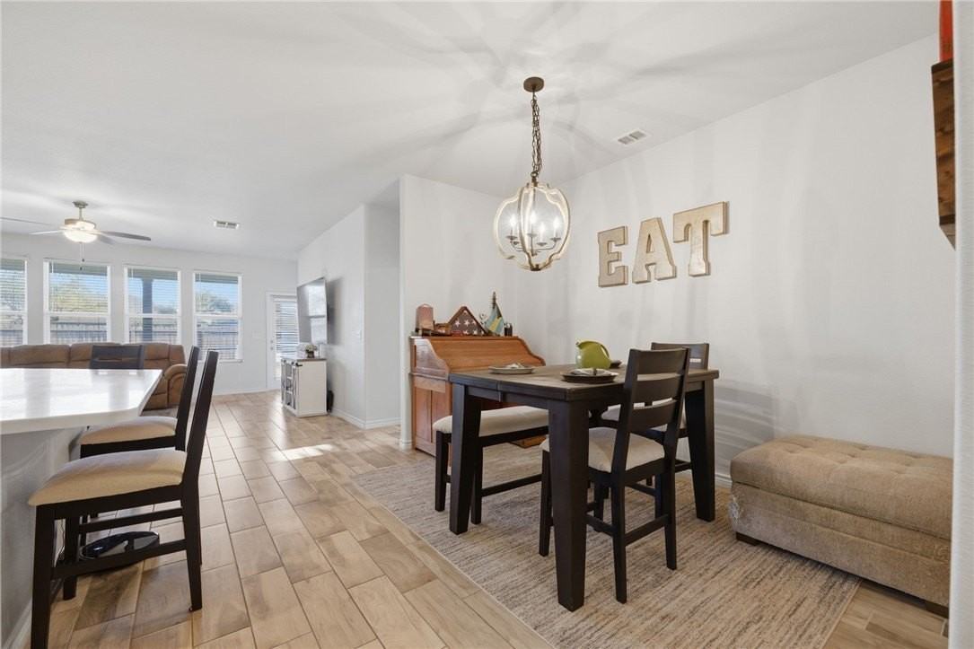 1927 Estes Flats Dr - Photo 5 of 23