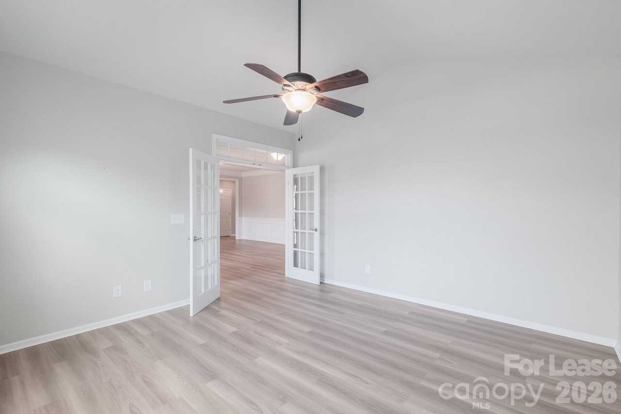 3048 Arsdale Rd - Photo 6 of 46