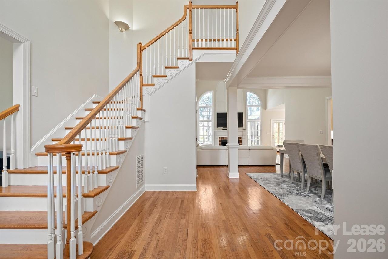 12004 Camargo Ct - Photo 3 of 39