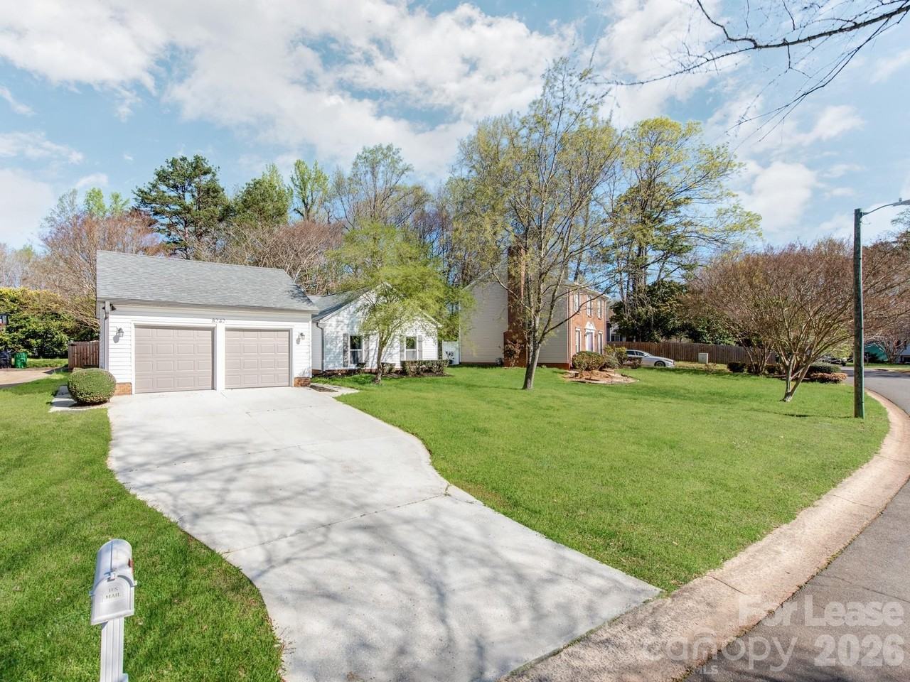 8242 Walnut Creek Ln - Photo 2 of 31