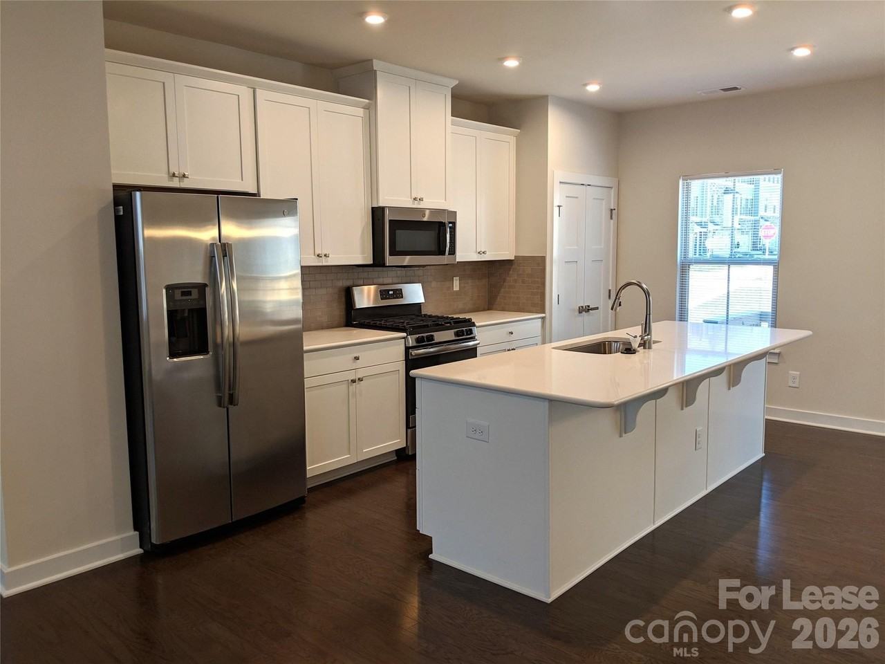 3051 Salix Bend Dr - Photo 2 of 18