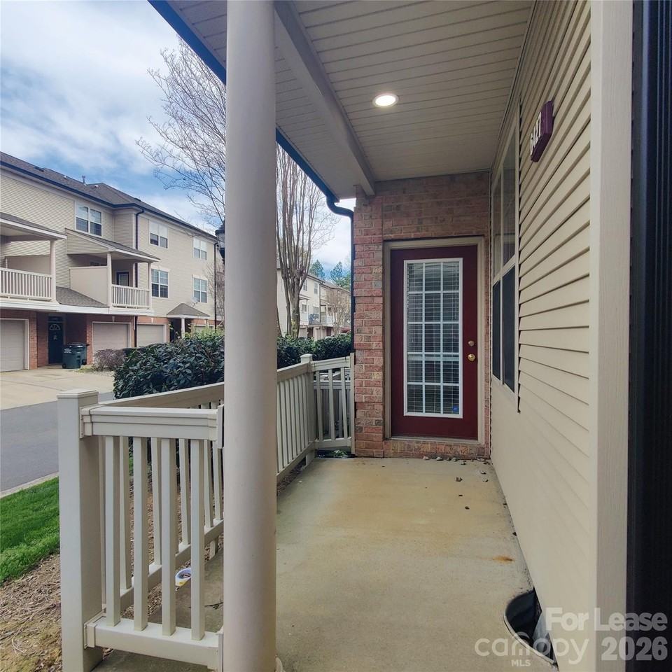 6427 Quarterbridge Ln - Photo 3 of 25