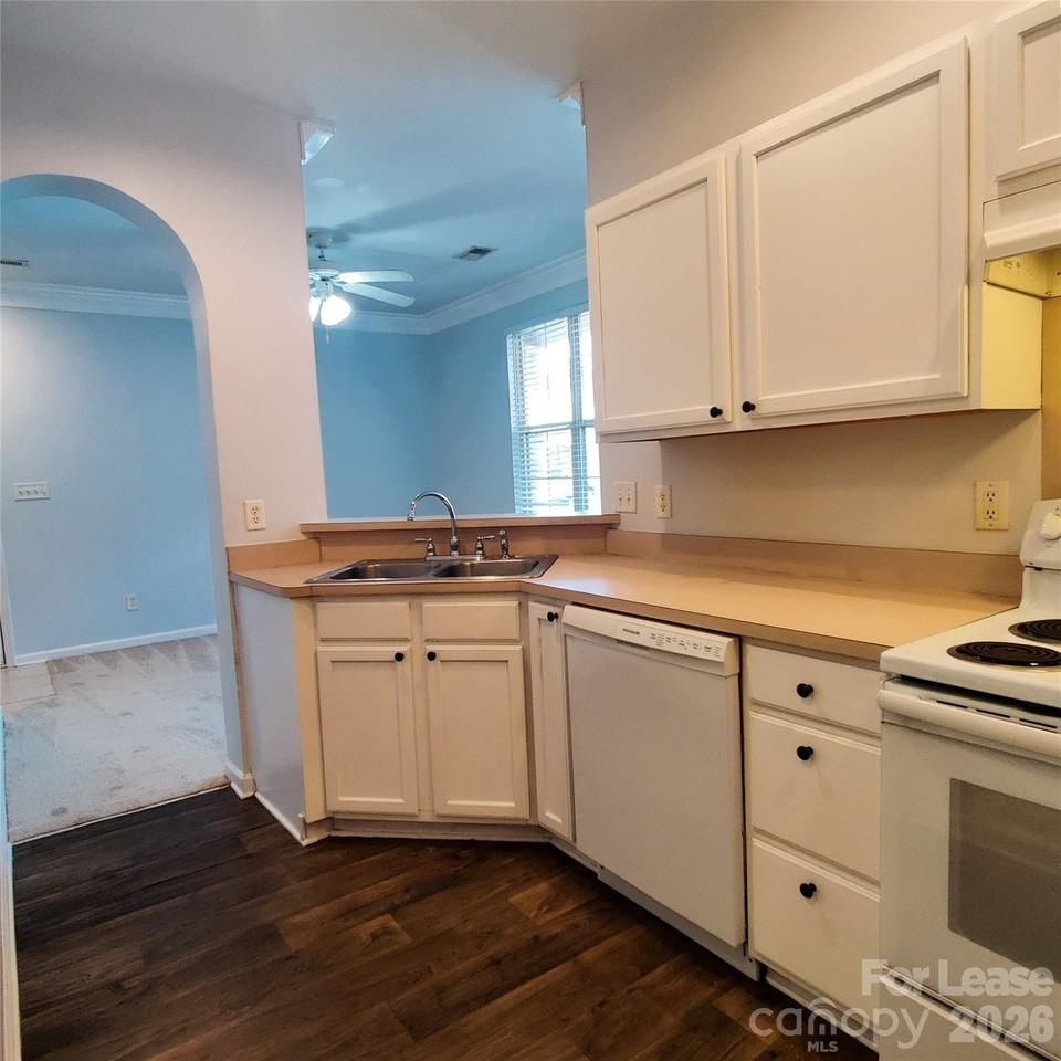 6427 Quarterbridge Ln - Photo 6 of 25