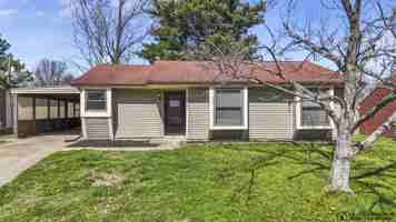 featured image of 3186 Beaver Creek Dr #1