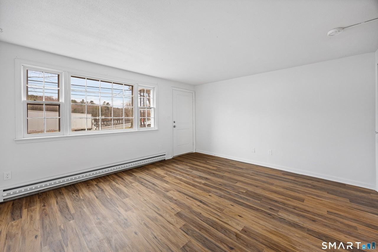 9 Maple Ave Unit B - Photo 4 of 19