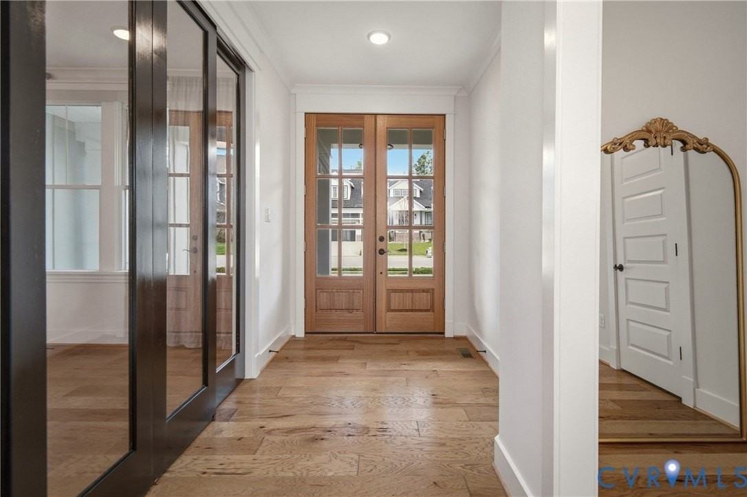 3718 Graythorne Dr - Photo 5 of 50