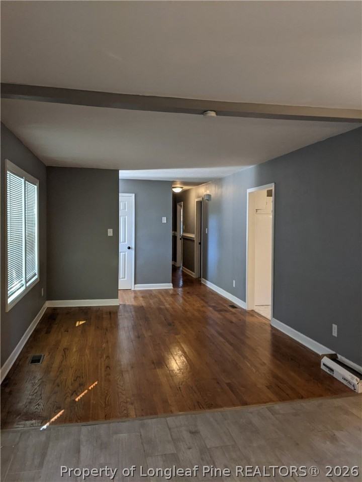 1926 Pumpkin Rd - Photo 4 of 13