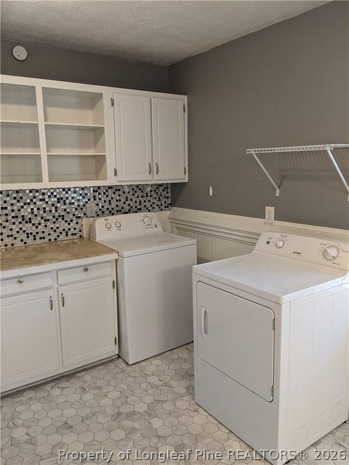 1926 Pumpkin Rd - Photo 7 of 13