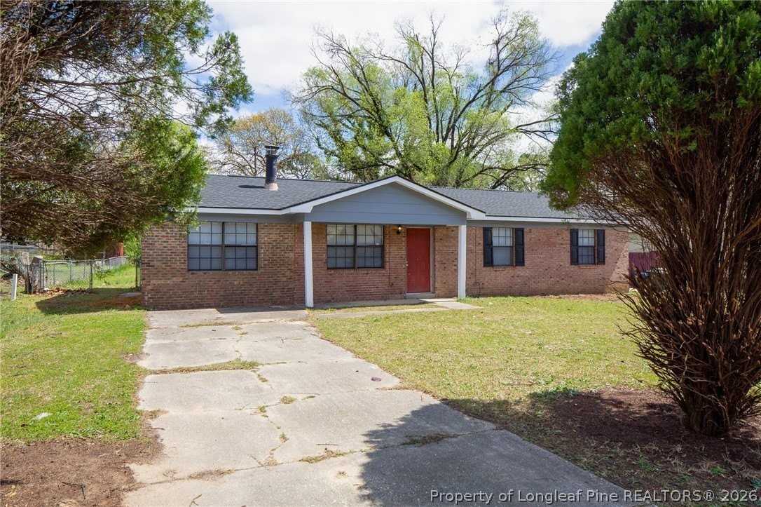1879 Frankie Ave - Photo 2 of 15
