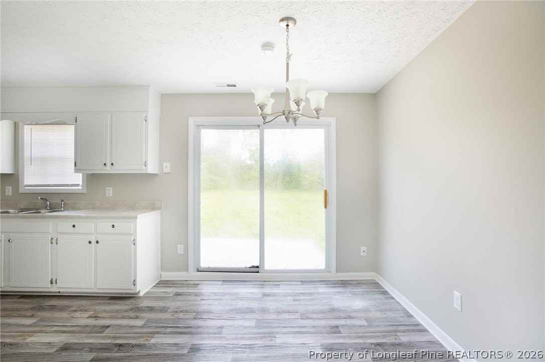 1879 Frankie Ave - Photo 5 of 15