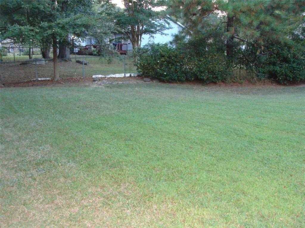 3483 Fannin Dr - Photo 5 of 23