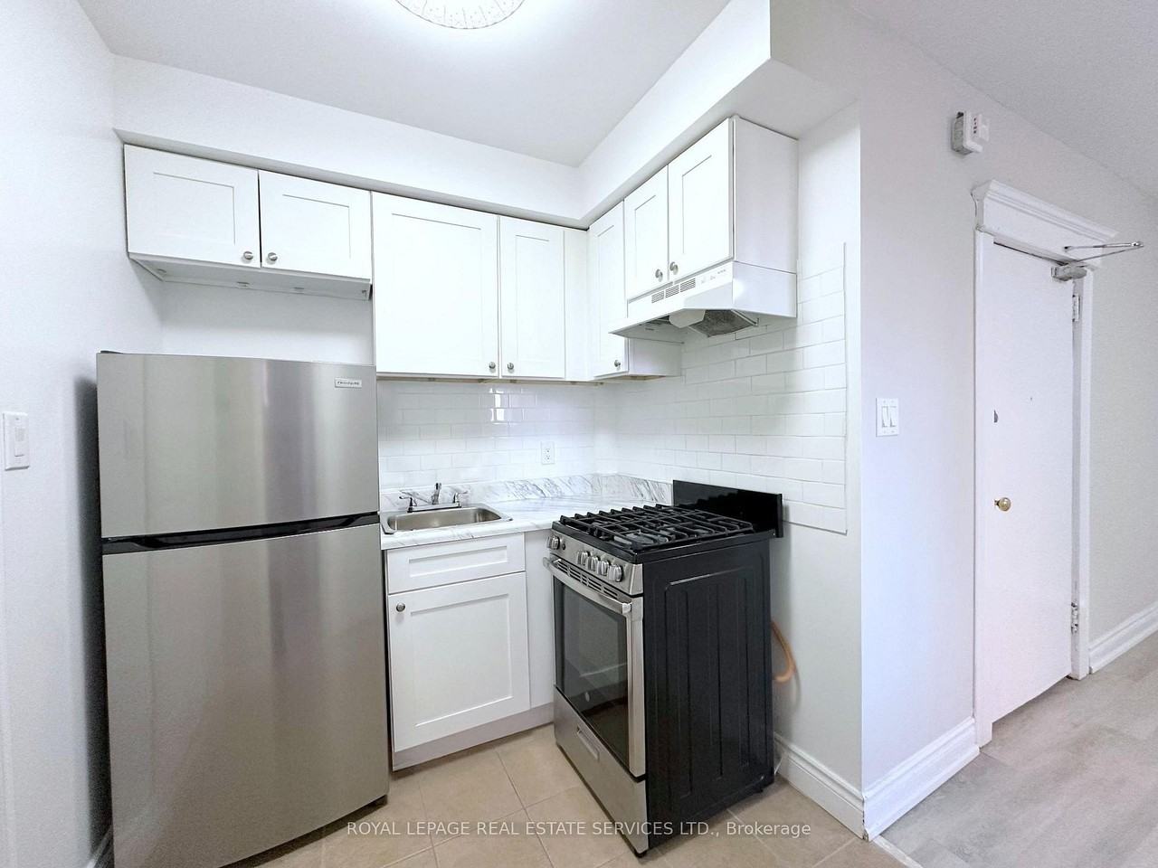 7 Glen Road #2 - Photo 4 of 10