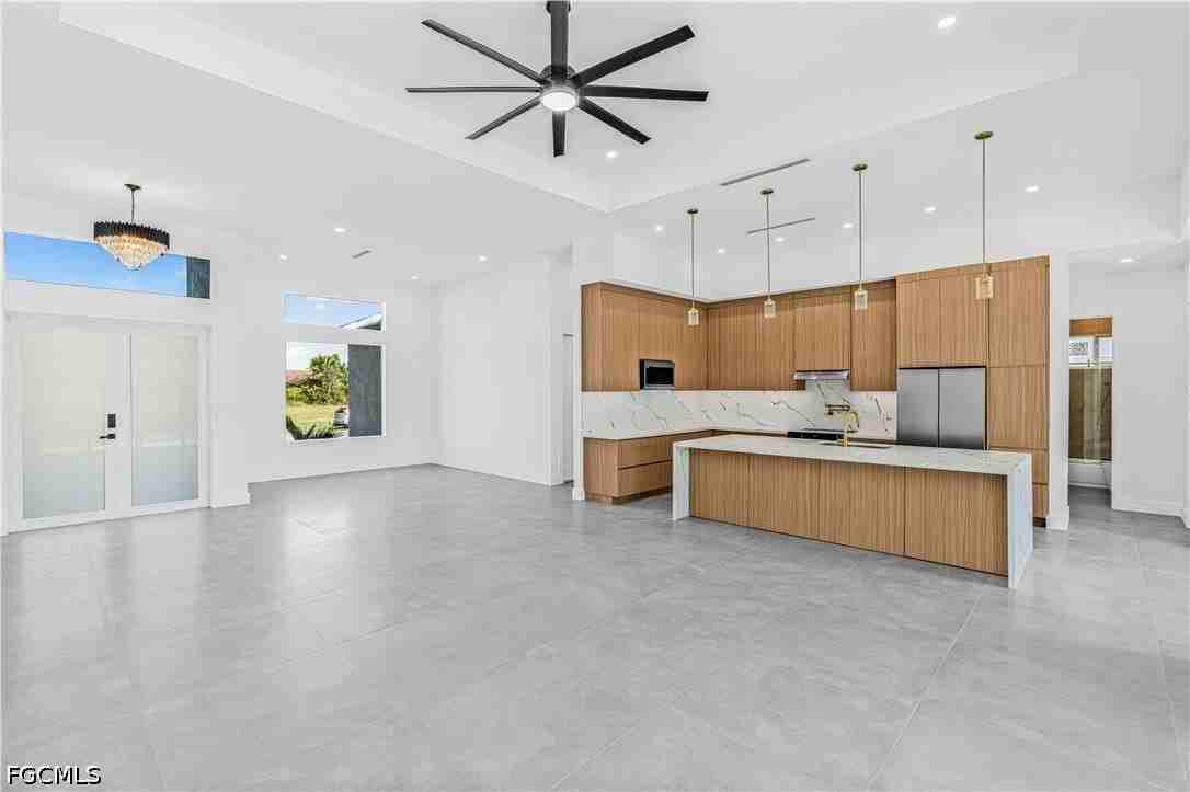 512 Nw 35th Pl - Photo 6 of 33