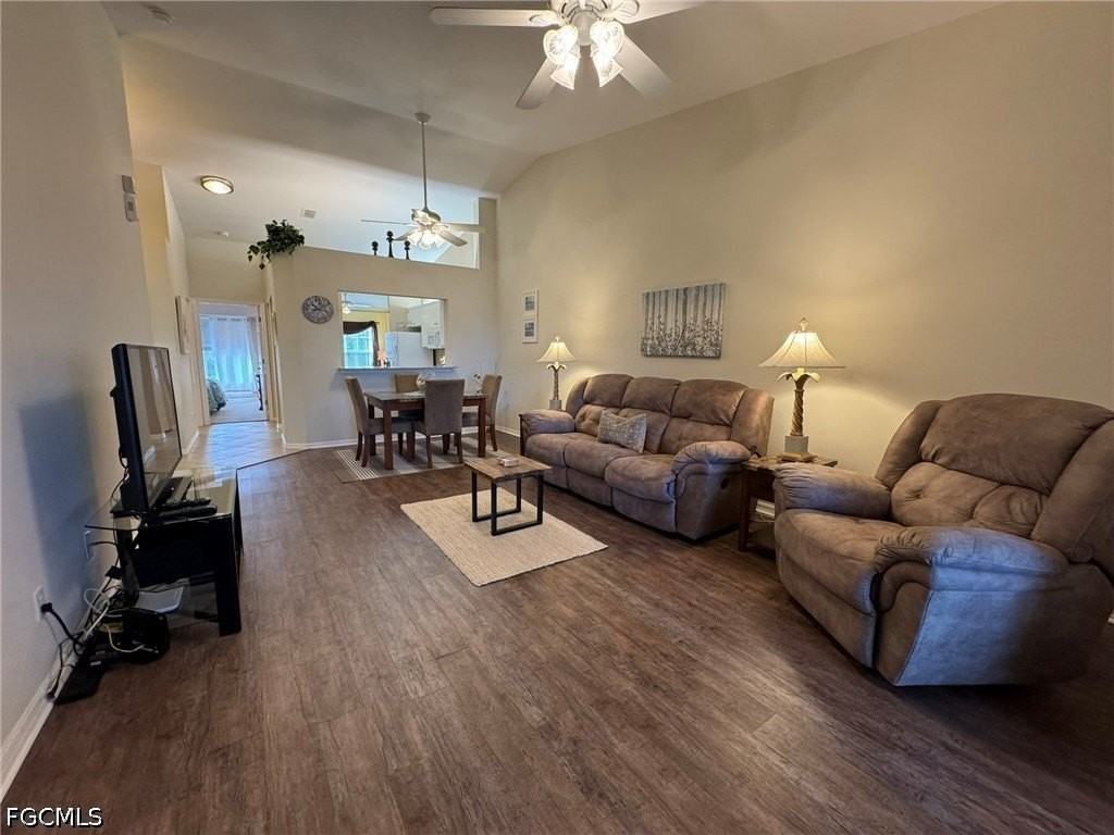 14501 Daffodil Dr Apt 1207 - Photo 2 of 38