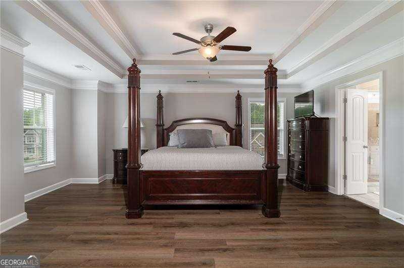 301 Cochin Dr - Photo 4 of 44